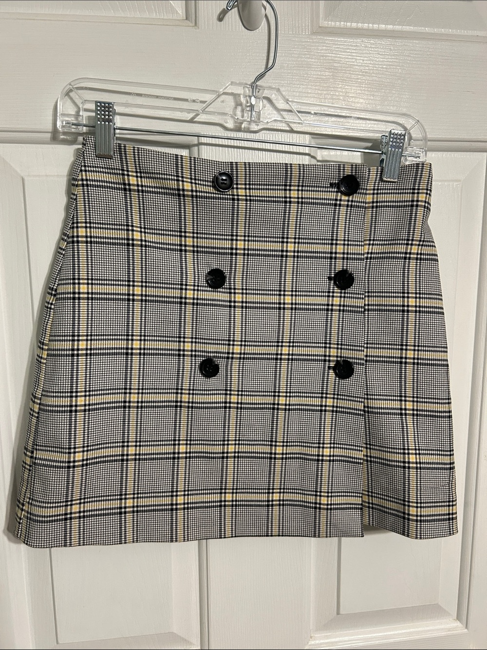 H&M Divided Plaid Wrap Mini Skirt Double Breasted Buttons Preppy Academia Size 4
